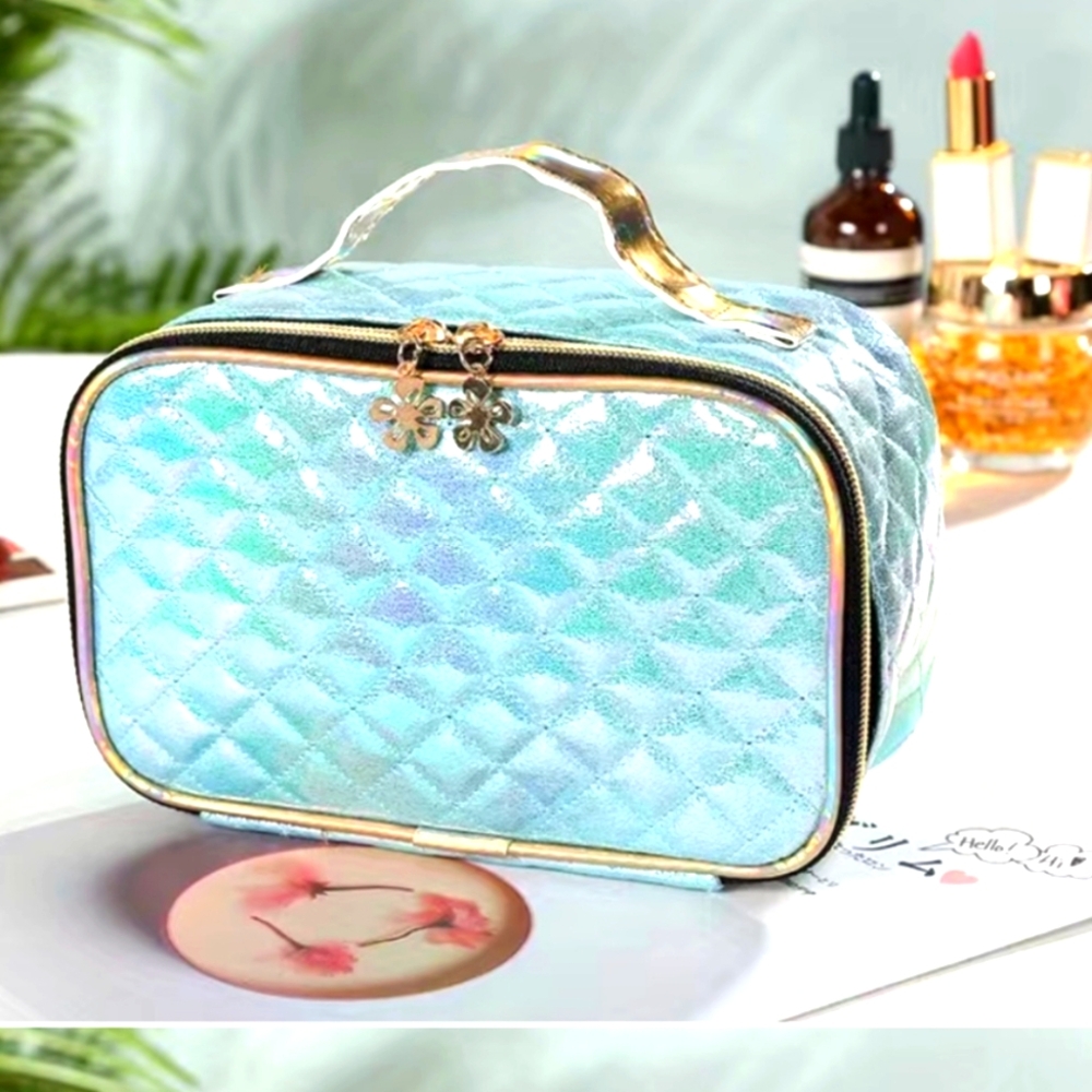 QUILTED COSMETIC BAG